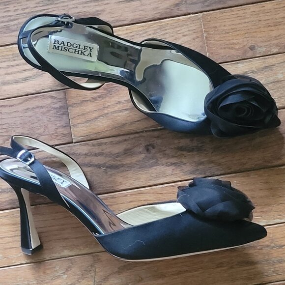 NIB Badgley Mischka Carlise Satin Slingback with Singular Rose, sz 8.5 - Picture 13 of 14